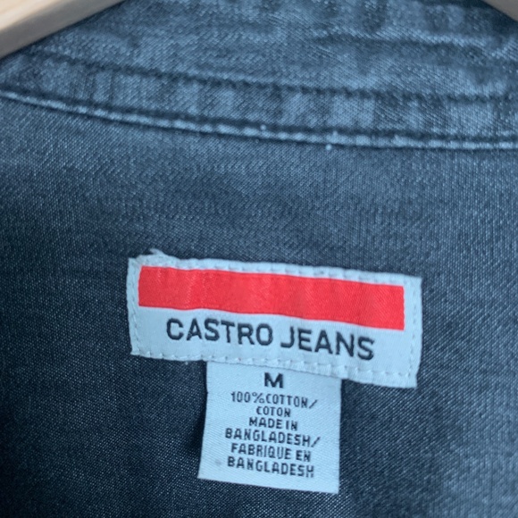 Castro Jeans Short Sleeve Casual Button Down - Picture 3 of 3